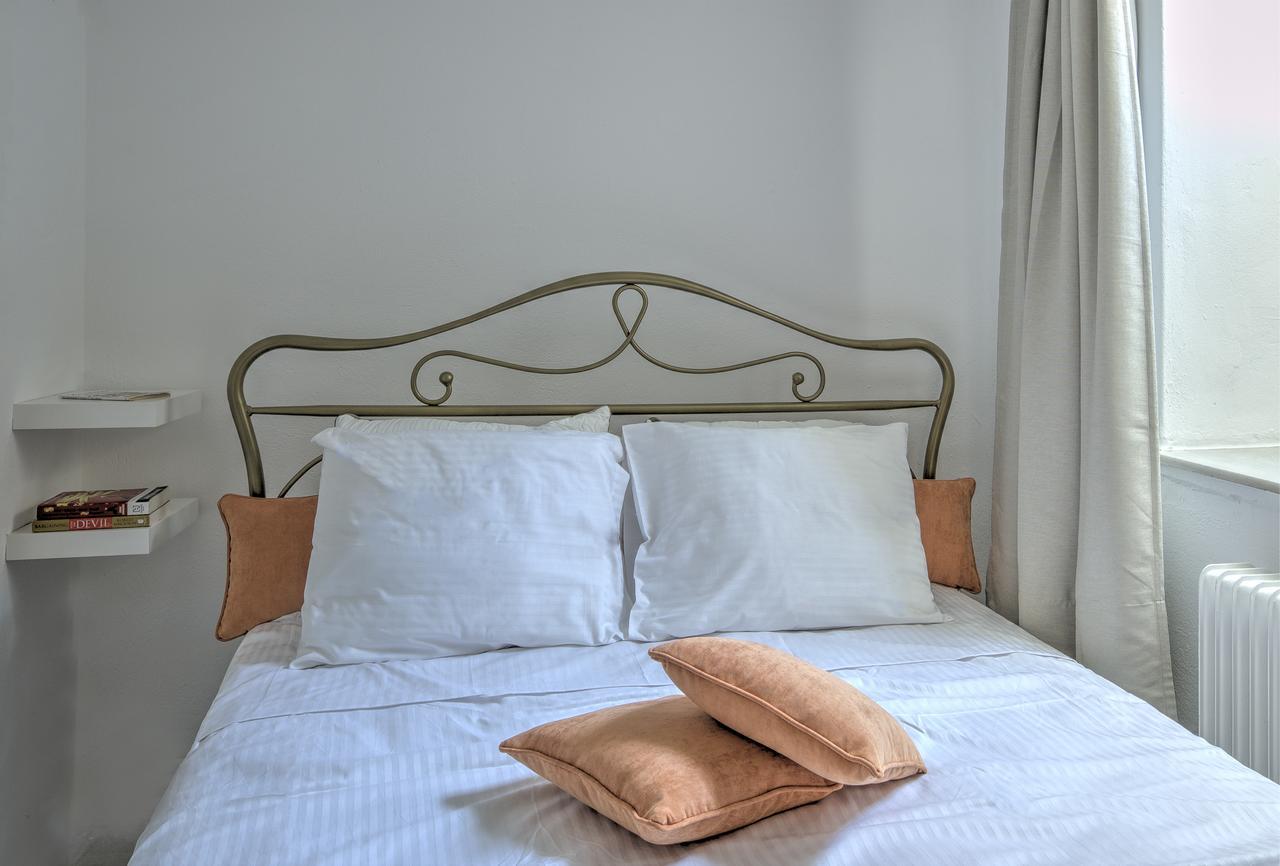 אתונה Aria Plaka Residence מראה חיצוני תמונה